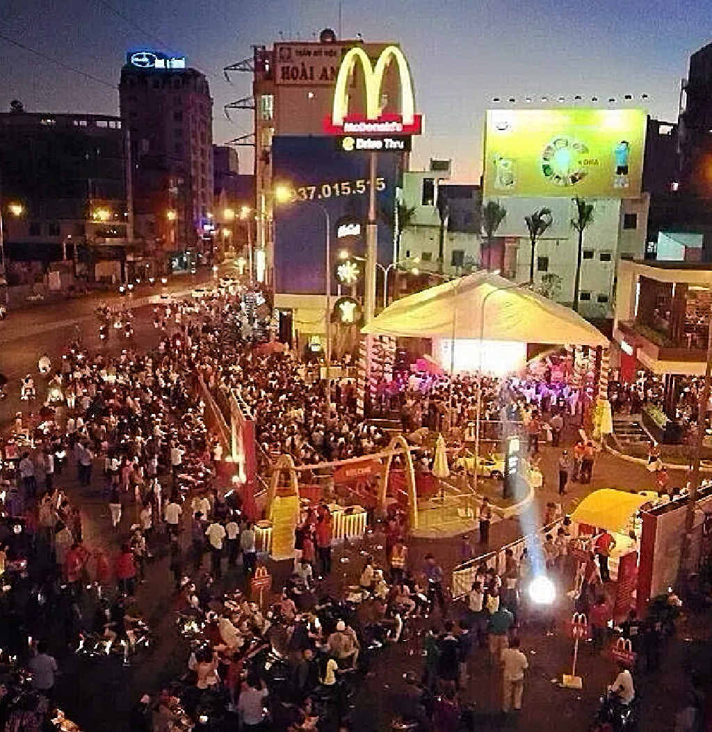 A GRAND McCROWD: The new McDonald’s grand opening in Ho Chi Minh City.